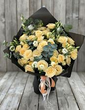 Букет цветов из:  Розы и Лизиантусы в Ливнах