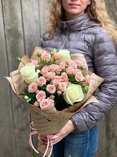 Букет цветов из:  Розы в Ливнах