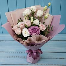 Букет цветов из:  Розы и Лизиантусы в Ливнах