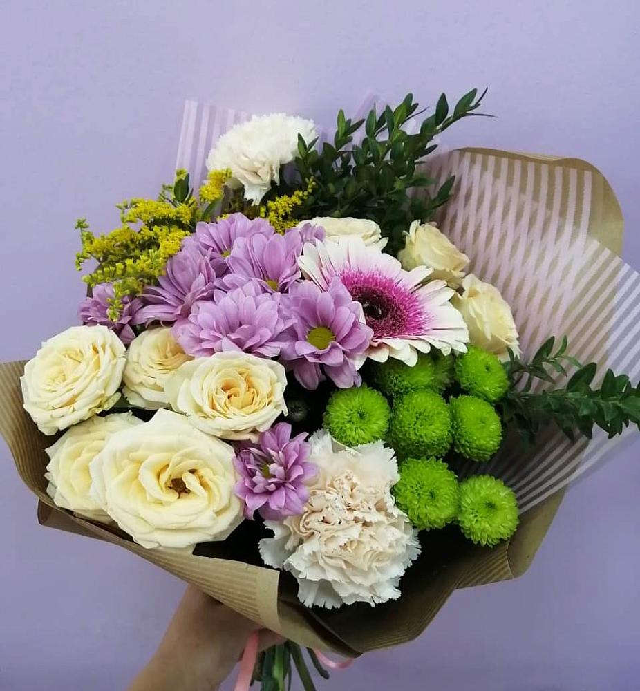 Букет цветов из: Хризантемы, Розы, Гвоздики и Герберы в Ливнах