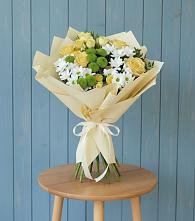 Букет цветов из:  Хризантемы и Розы в Ливнах