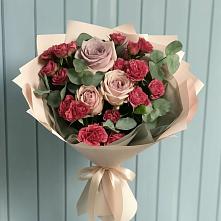 Букет цветов из:  Гвоздики и Розы в Ливнах