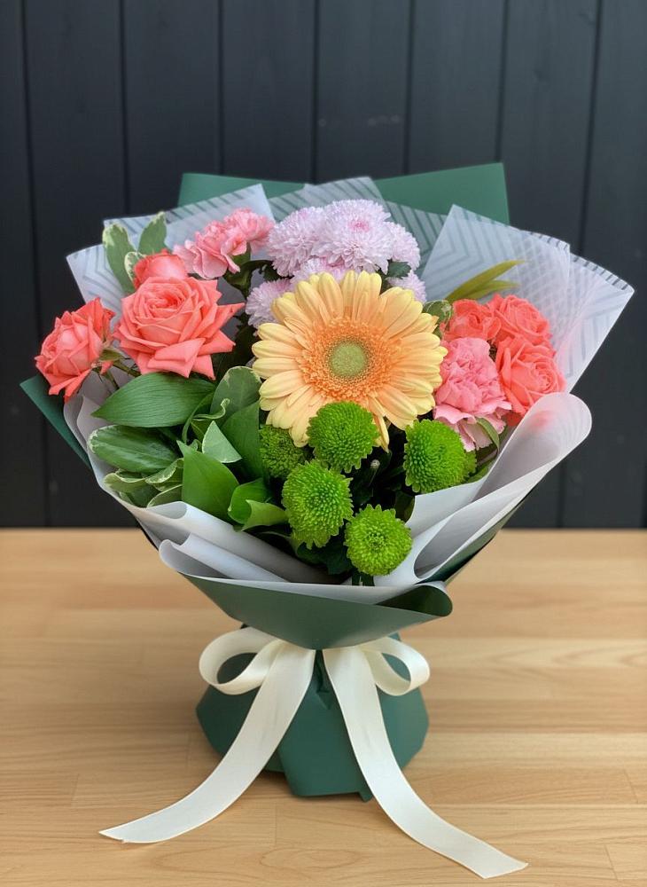 Букет цветов из: Гвоздики, Розы, Герберы и Хризантемы в Ливнах